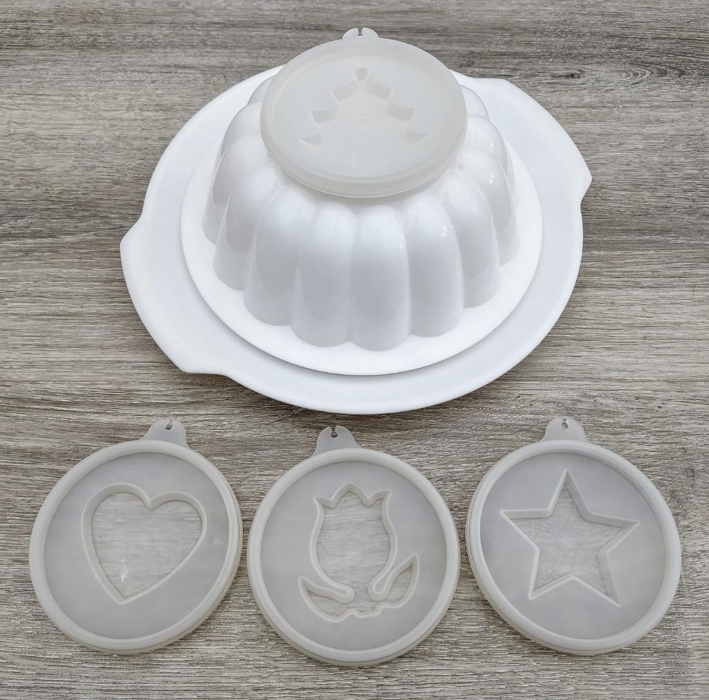 Tupperware cake/jellypan, Ophalen of Verzenden, Zo goed als nieuw, Taarten of Cupcakes, Bakvorm