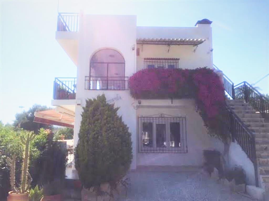 Costa Blanca- Calpe prive villa zeezicht jacuzzi geen inkijk, Vakantie, Vakantiehuizen | Spanje, 15 personen, 4 of meer slaapkamers