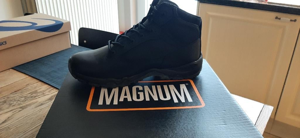 Magnum VIPER PRO 5.0, Neuf, Bottes, Enlèvement, Noir