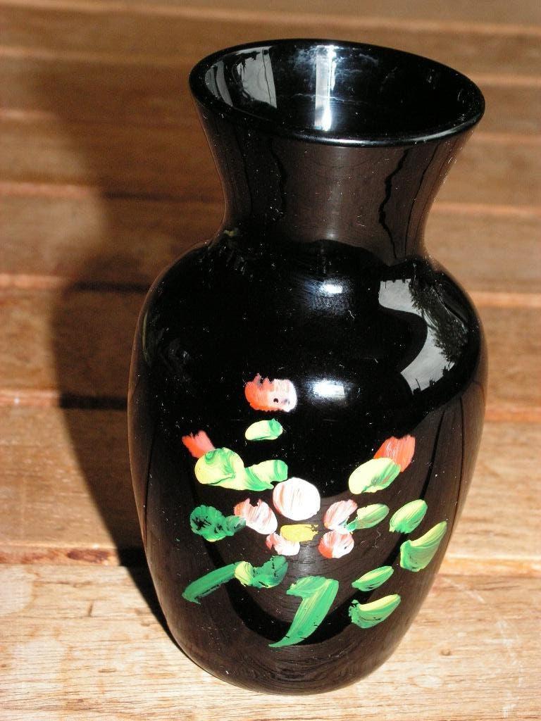 Mooi zwart vaasje in keramiek., Antiek en Kunst, Ophalen of Verzenden
