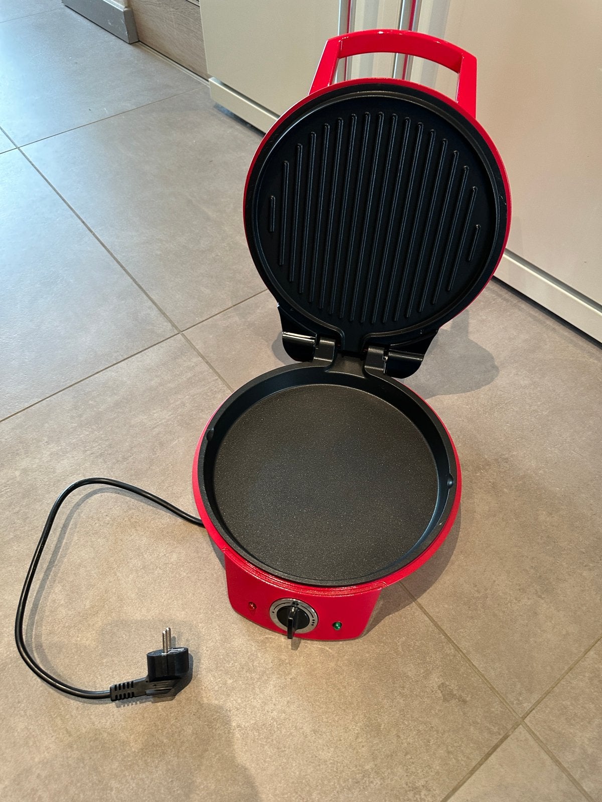 Multifunctionele pizzamaker / grill, Elektronische apparatuur, Ophalen, Nieuw