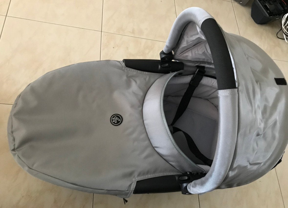 Gratis draagmand , reiswieg ( nieuw ! ), Kinderen en Baby's, Ophalen, Nieuw, Mutsy