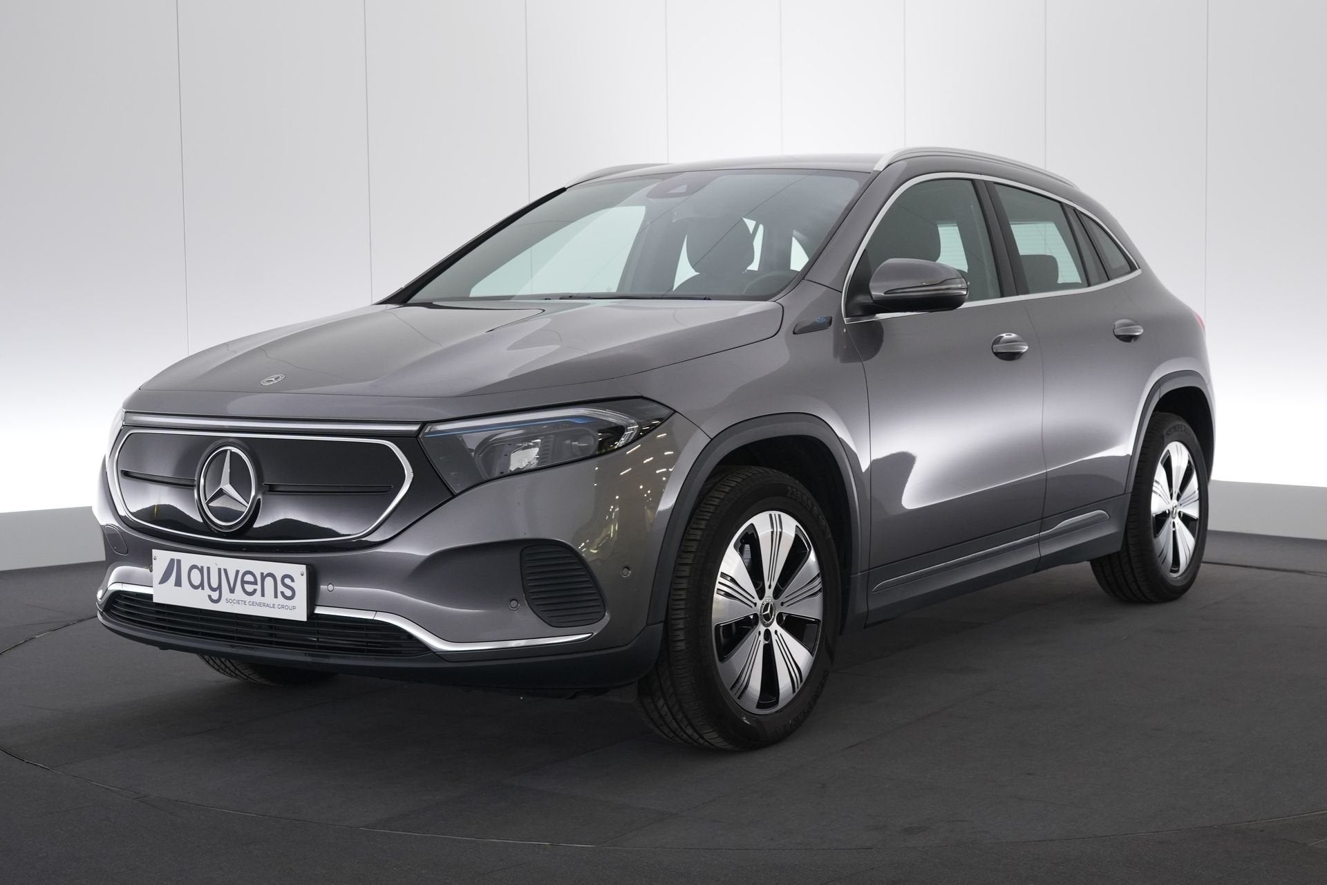 (2ASU283) MERCEDES-BENZ EQA, Autos, Cuir, Argent ou Gris, Achat, Entreprise