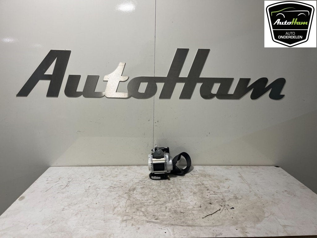 VEILIGHEIDSGORDEL LINKS ACHTER Opel Astra K, Gebruikt, Postoffice@zf.com, Löwentaler Straße 20
88046  Friedrichshafen, DE, Opel