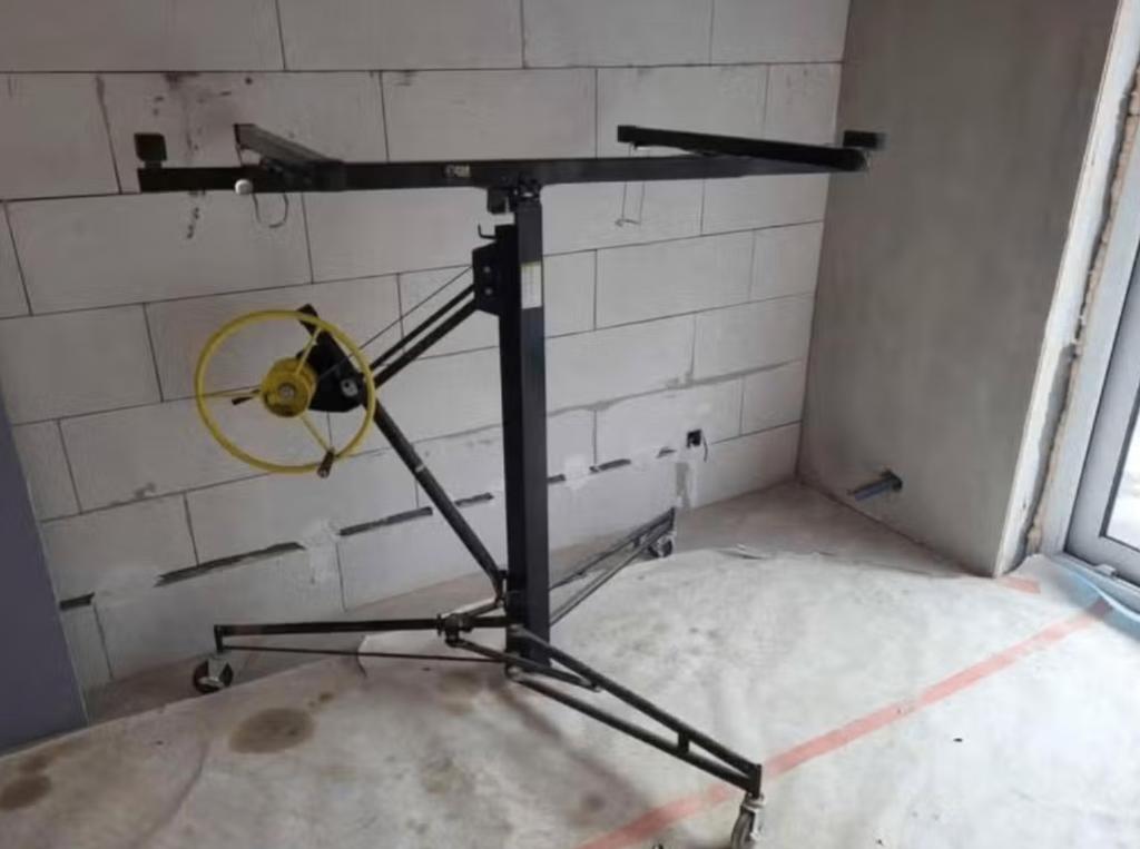 voor hout of gyproc,, Doe-het-zelf en Bouw, Bouwliften, Ophalen, Gebruikt