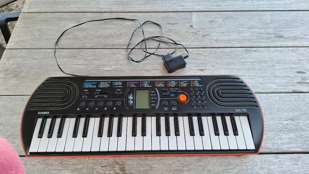 piano keyboard, Kinderen en Baby's, Speelgoed | Overig, Ophalen of Verzenden, Gebruikt, Jongen of Meisje