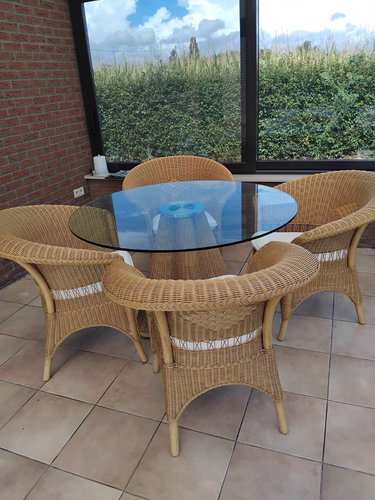 tafel met 4 Stoelen, Huis en Inrichting, Tafels | Eettafels, Ophalen, Gebruikt, Rond, Glas