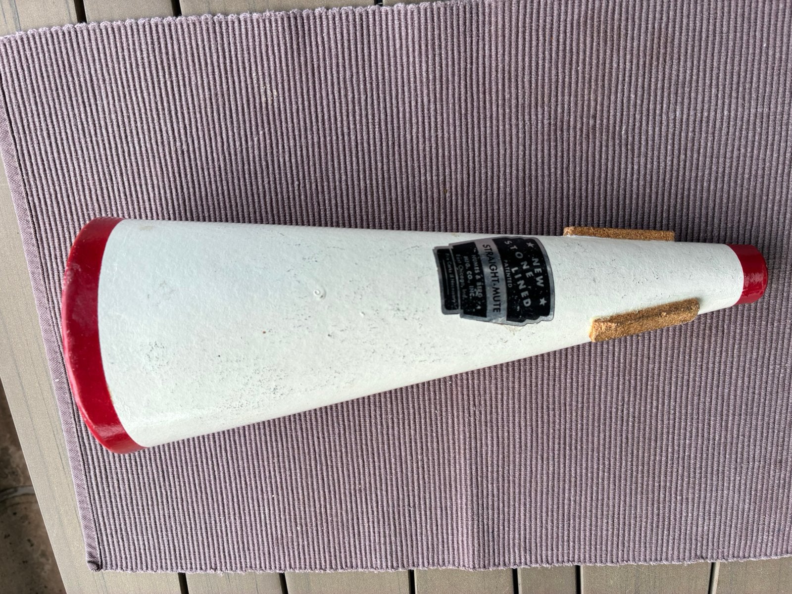 Sourdine trombone basse., Musique & Instruments, Instruments à vent | Trombones, Enlèvement ou Envoi, Comme neuf, Basse