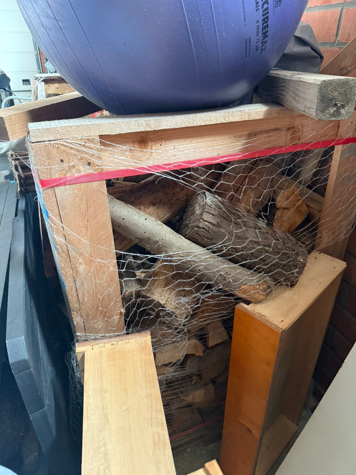 Mooi brandhout te koop, Ophalen
