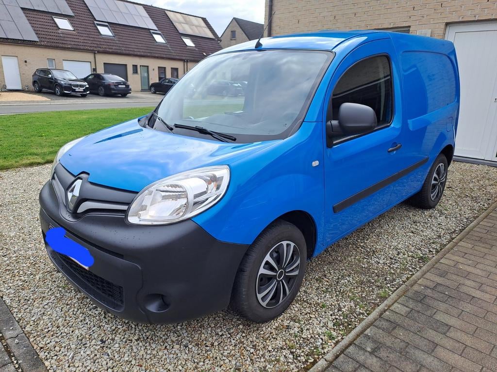 Renault Kangoo 1.5 dci van 2021, Auto's, Voorwielaandrijving, 4 cilinders, Particulier, Multifunctioneel stuurwiel