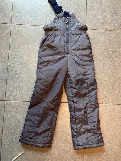 Grijze skibroek met bretellen maat 86  Nieuwstaat, Ophalen of Verzenden, Zo goed als nieuw, Ski, Kleding