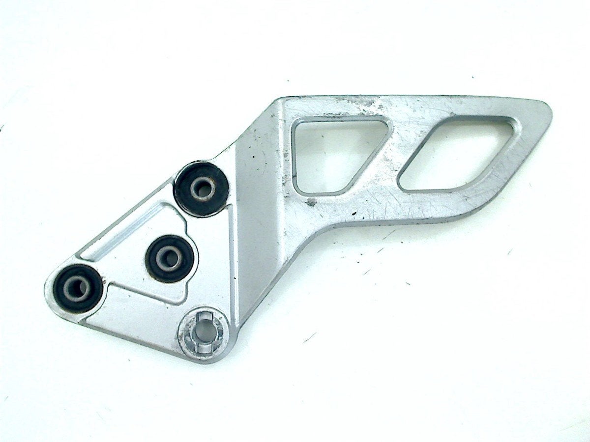 REPOSE PIEDS AVANT GAUCHE GSX 650 F 2008-2012 (GSX650F CJ1), Dhr. S. di Majo, Utilisé, Info@cama-motorparts.nl, P.J. Troelstraweg 8 8
3144 CX  MAASSLUIS, NL