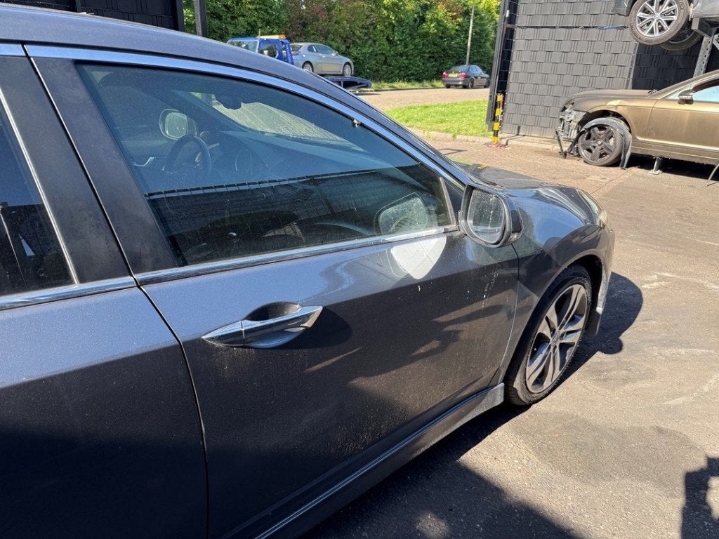 PORTE AVANT DROITE Honda Accord (CU) (|67010TL0300ZZ|), Hanauer Landstraße  222-224
60314  Frankfurt am Main, DE, Honda, Utilisé