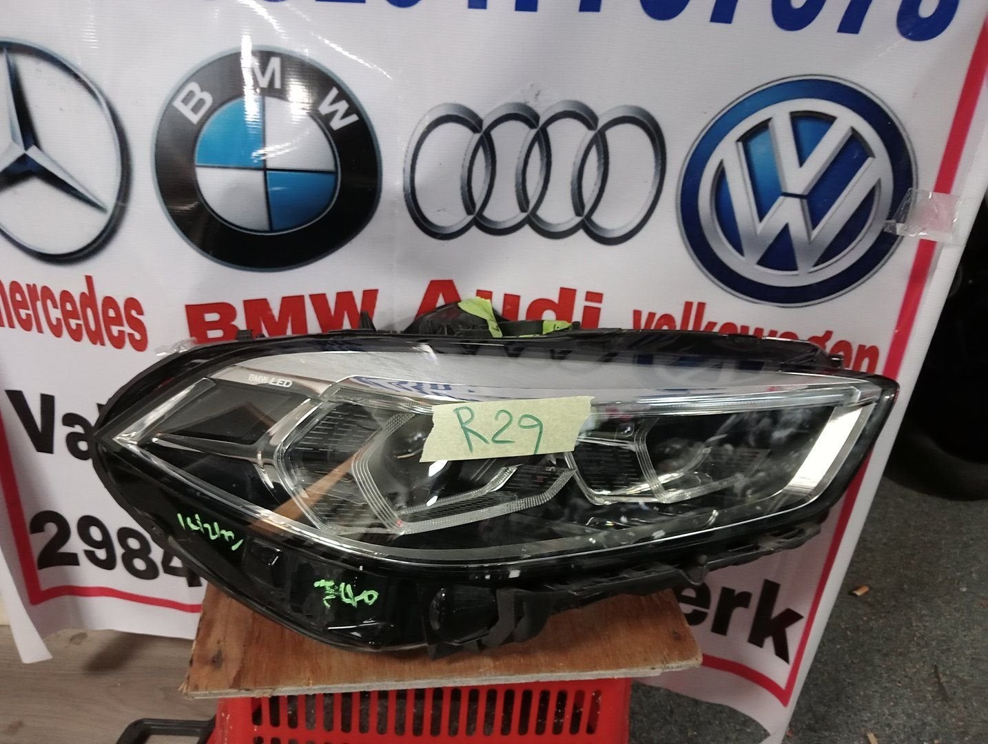 1 serie rechts F40 vol led koplamp  63.11-9482808-09, Gebruikt, -, -, Ophalen of Verzenden
