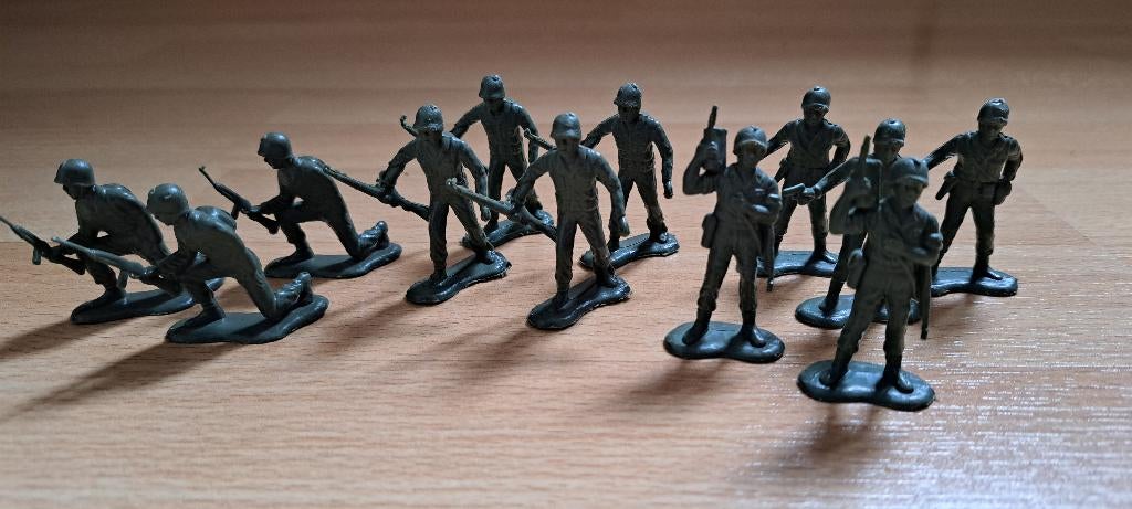 1/32 Blue Box US infantry, Ophalen of Verzenden, Gebruikt, Groter dan 1:35, Figuur of Figuren