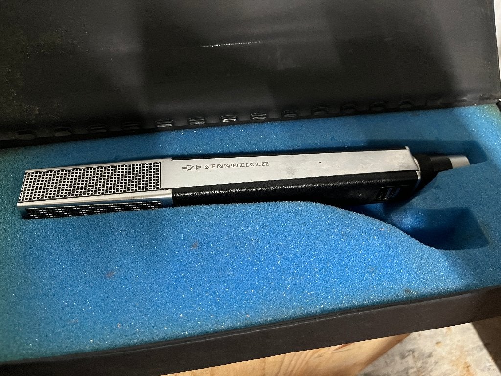 Microfoon Sennheiser MD 441-U, Ophalen