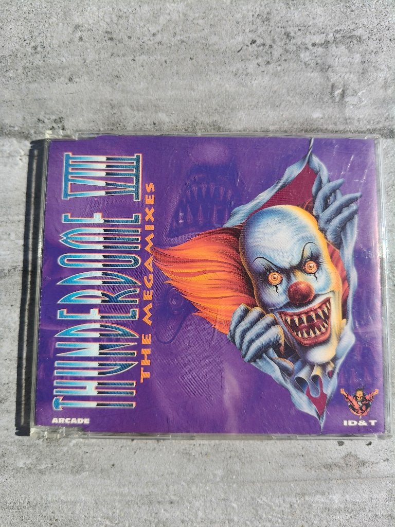 Étui pour CD Thunderdome VIII The Megamixes ID&T 9909255, Hardcore, Enlèvement ou Envoi, Comme neuf, Comprend un livret