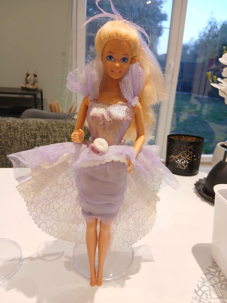 Barbie Garden Party (1988), Enlèvement, Utilisé, Poupée
