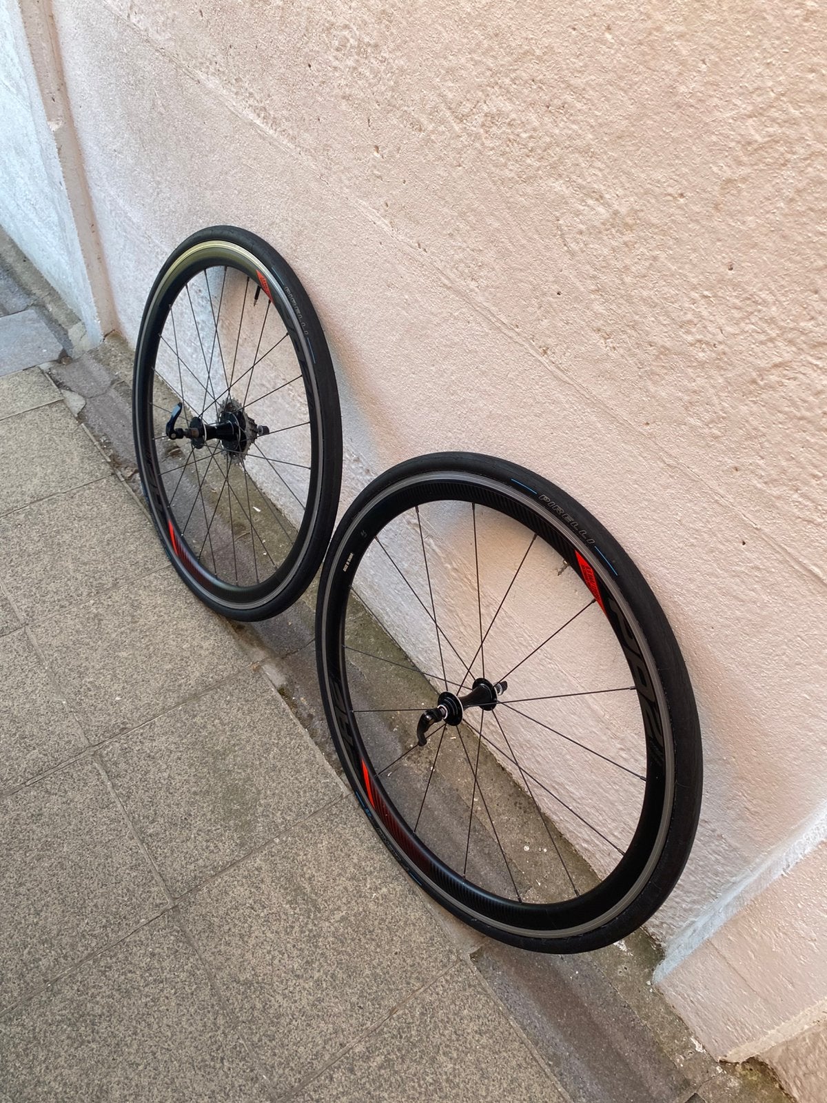 Set wielen fiets te koop, Fietsen en Brommers, Ophalen, Zo goed als nieuw, Band