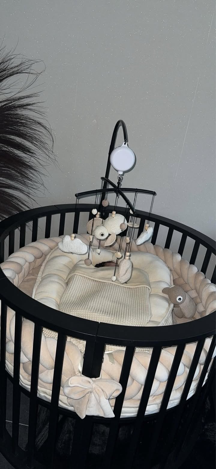 Babybox met alles inbegrepen ter waarde van €800, Kinderen en Baby's, Babyparken, Ophalen, Zo goed als nieuw