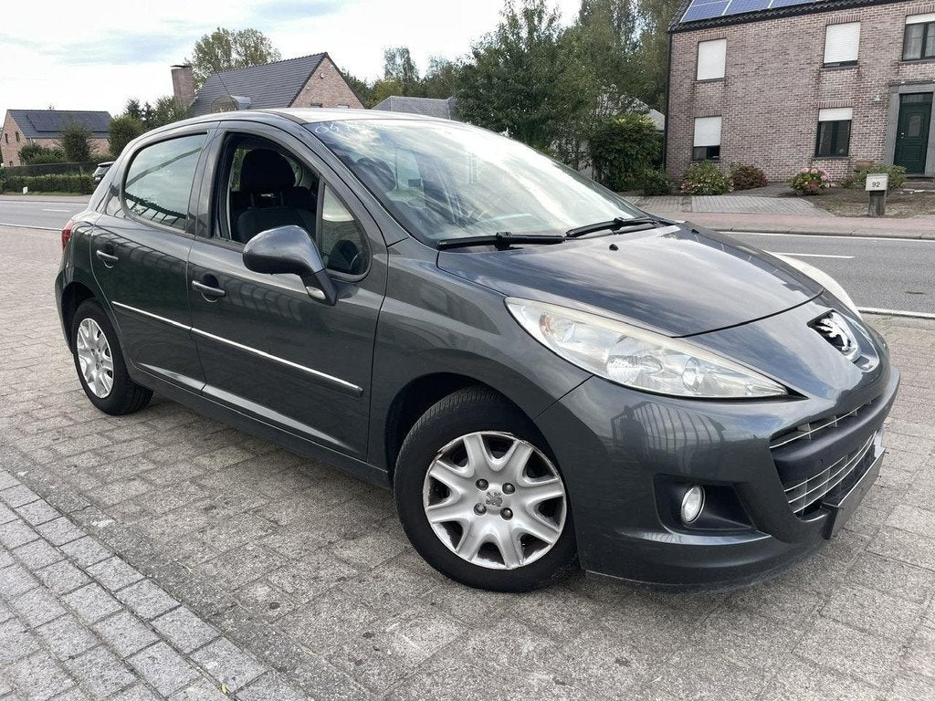Peugeot 207 1.4 Benzine | 5 deurs | 1 JAAR GARANTIE, Auto's, Peugeot, Voorwielaandrijving, 4 cilinders, Bedrijf, 5 deurs
