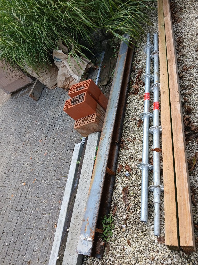 Metalen ligger HEB 140, Enlèvement, Utilisé, Fer