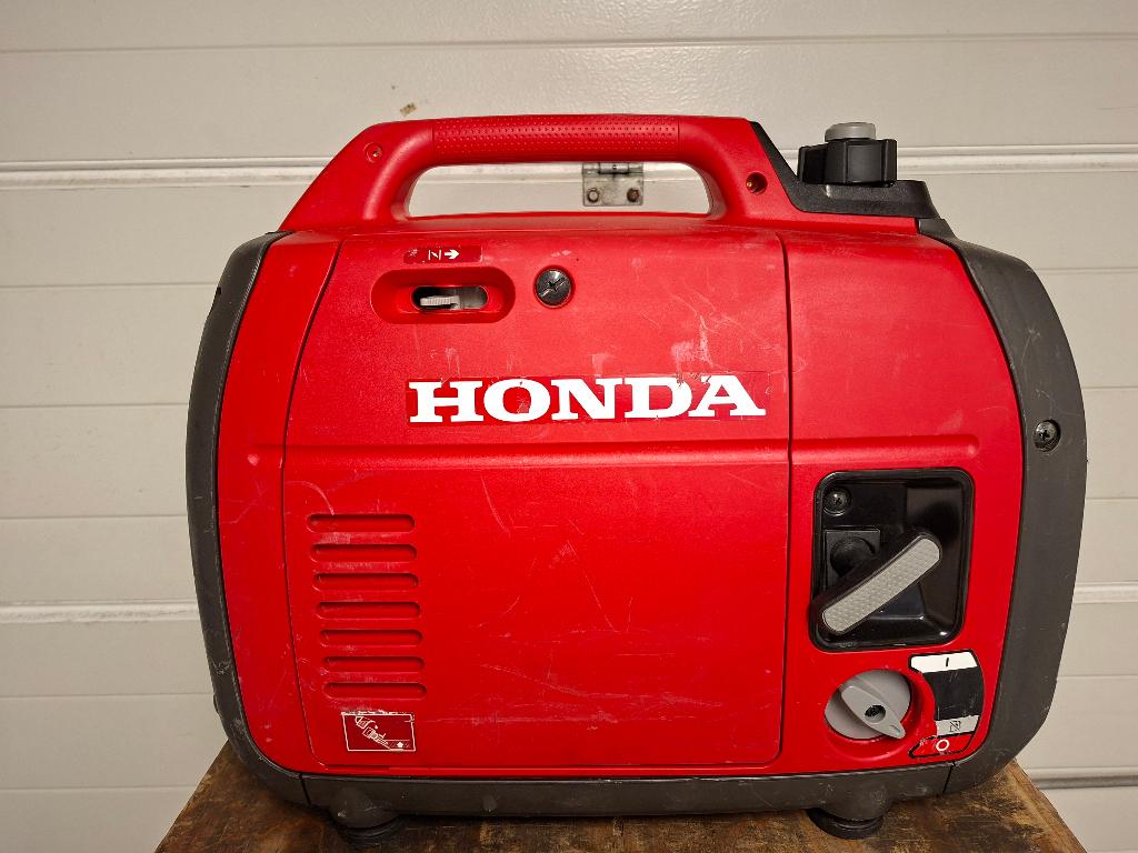honda eu22i inverter aggregaat/generator, Bricolage & Construction, Générateurs, Comme neuf, Essence, Moins de 5 kVA, Réduction de bruit