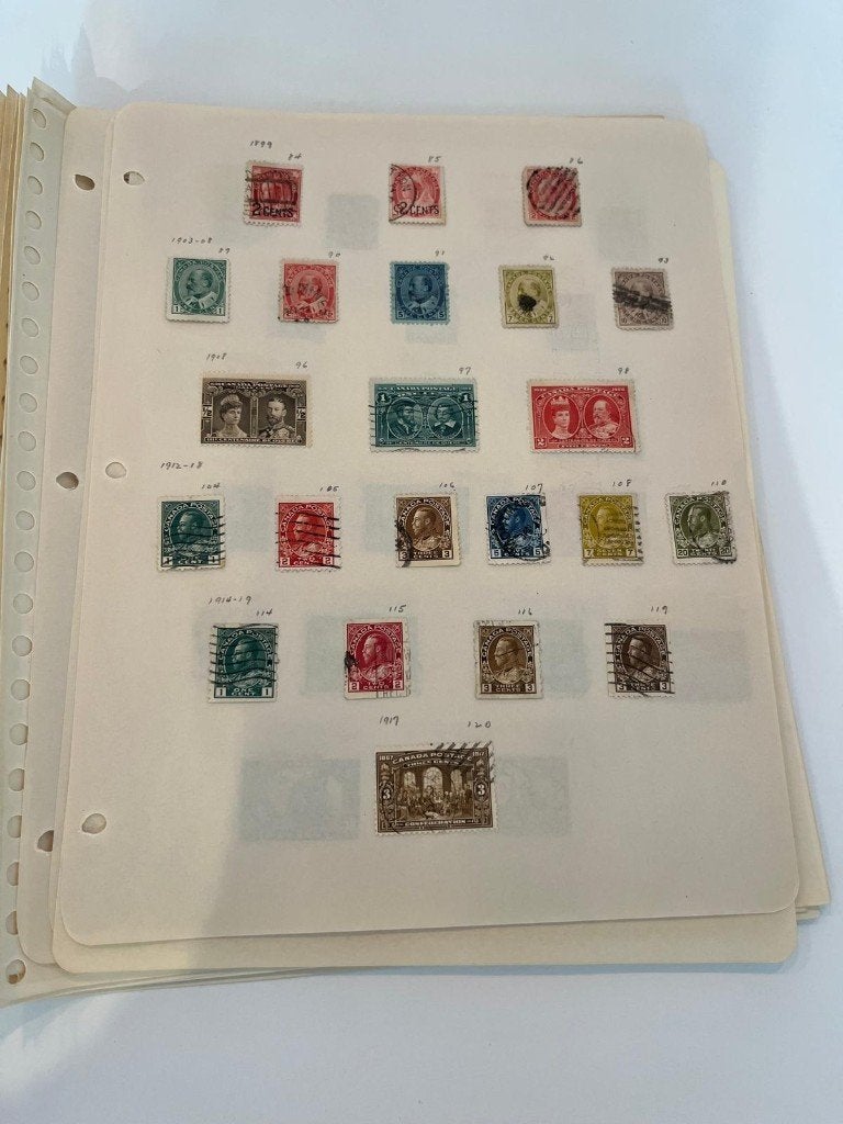Canada Postzegelverzameling op Bladen Leuke Waarden, Postzegels en Munten, Ophalen of Verzenden