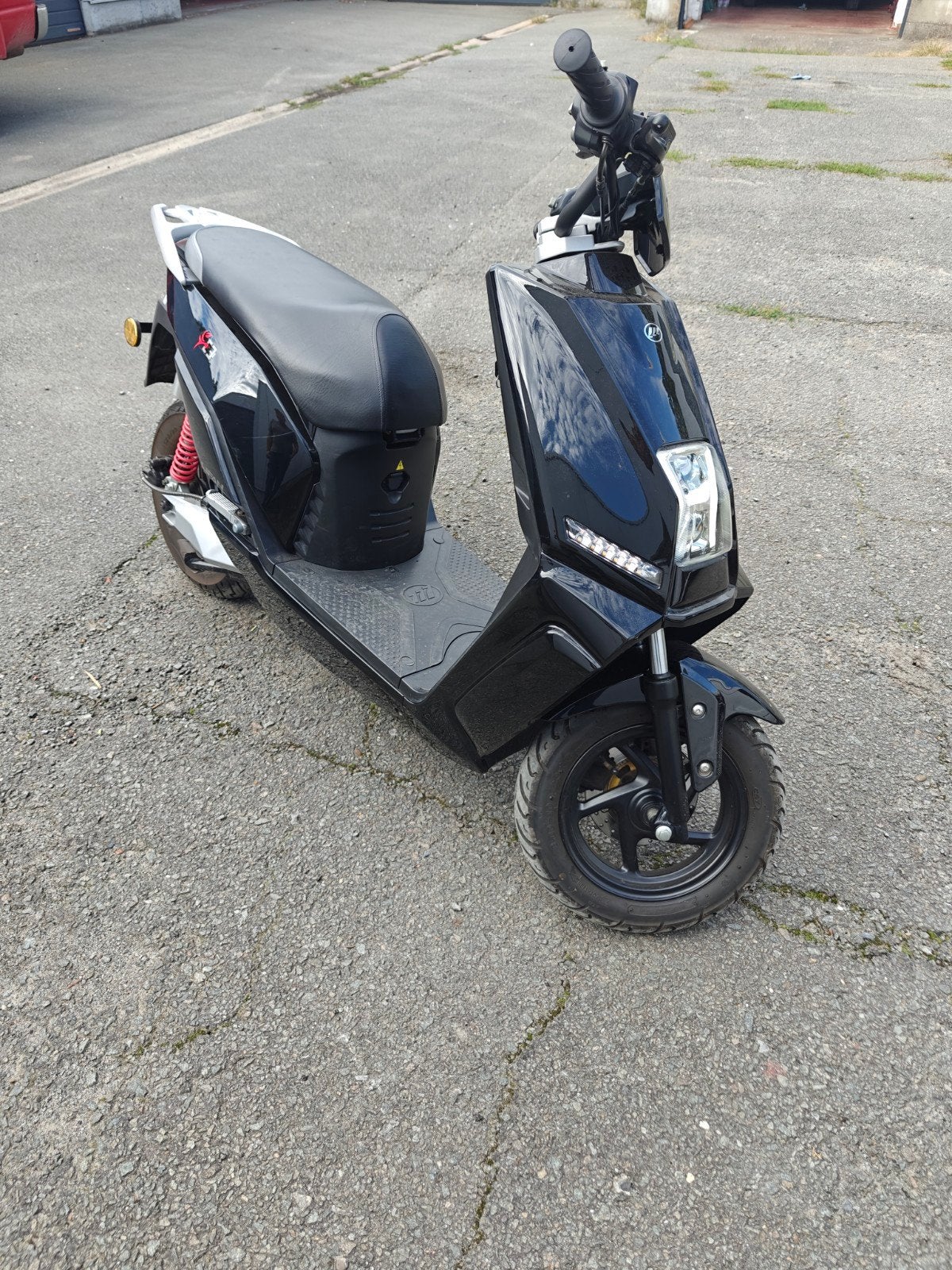 lifan E3 in perfecte staat!!, Vélos & Vélomoteurs, Comme neuf, Enlèvement, Électrique