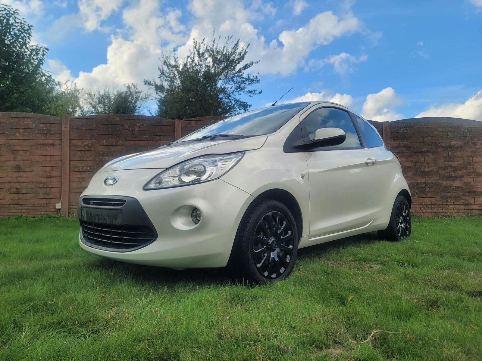 Ford Ka/Ka+ Ka 1.2i Champions Plus Edition Start/Stop, Autos, 1242 cm³, Euro 5, Achat, Entreprise