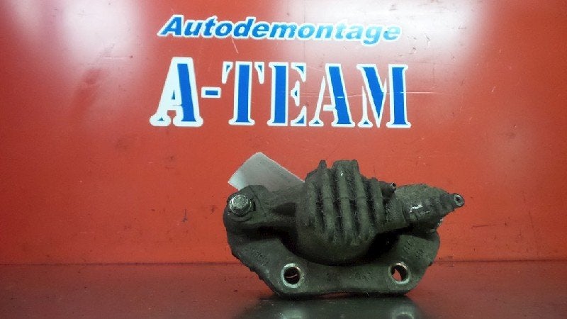 REMKLAUW RECHTS VOOR ABS Peugeot 206 (2A / C/H/J/S), Kontakt-peugeot@peugeot.com, Gebruikt, Peugeot Deutschland GmbH, Bahnhofsplatz
65423  Rüsselsheim, DE