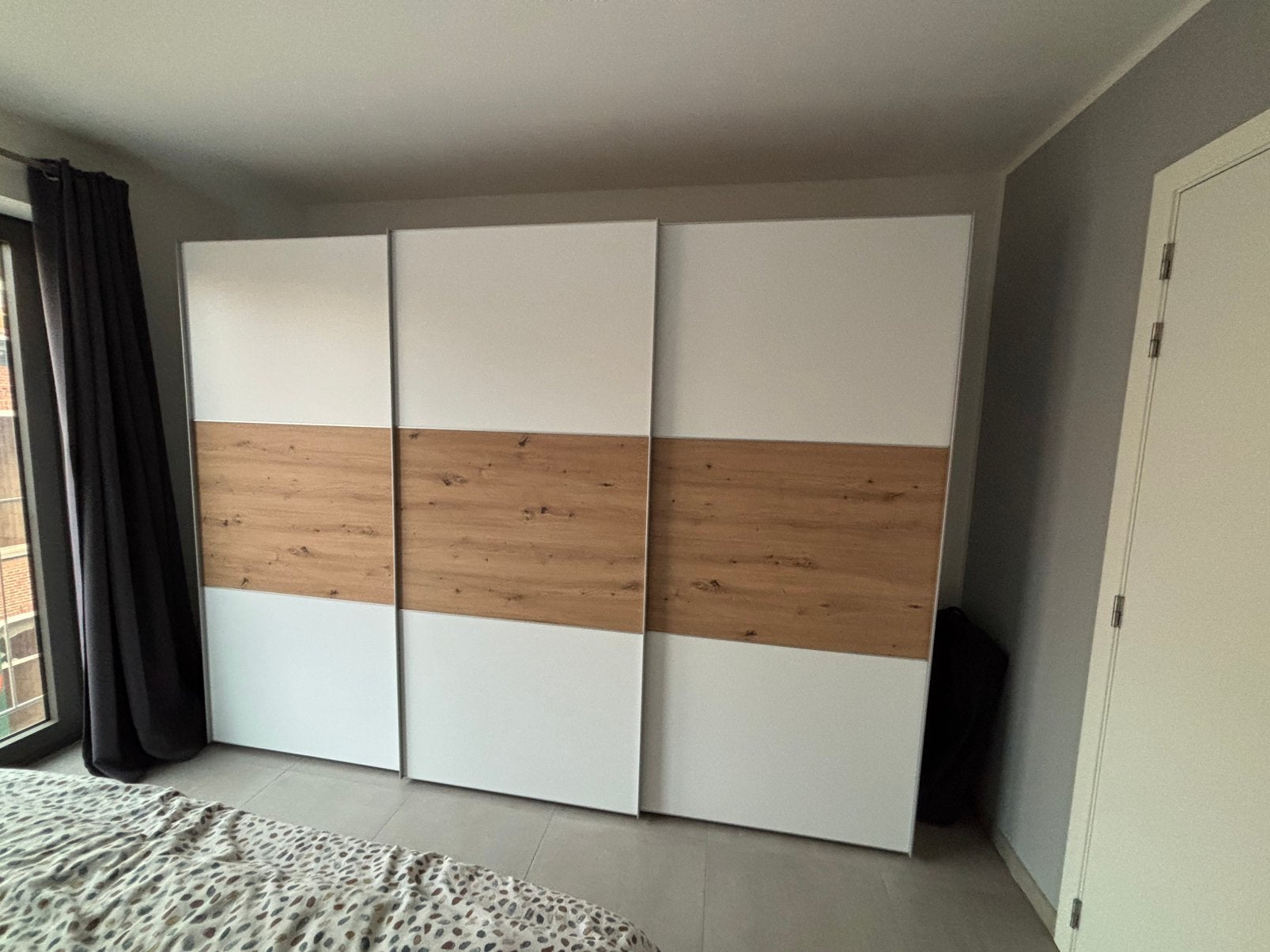 Kleerkast, 3 schuifdeuren uit hout, Ophalen, Zo goed als nieuw