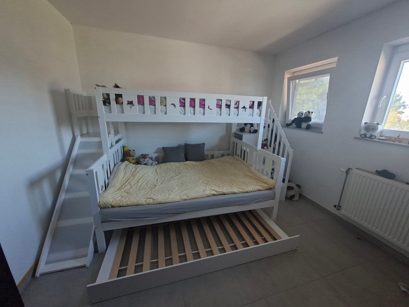 stapelbed 3 bedden, Ophalen, Zo goed als nieuw, Stapelbed