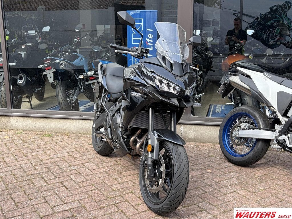 Kawasaki Versys 650, Tourisme, Entreprise, Plus de 35 kW, Contrôle de traction