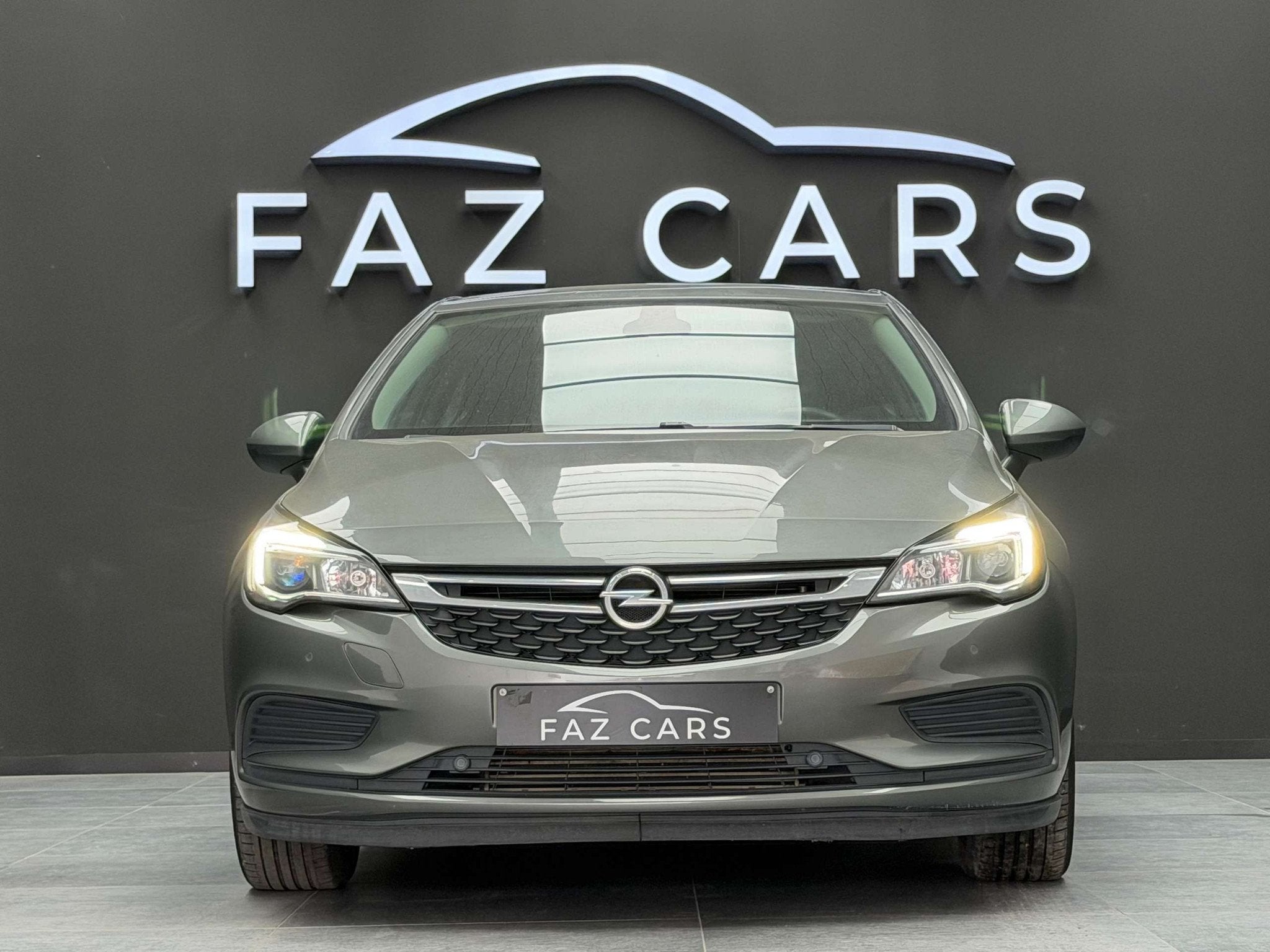 Opel Astra 1.0 Turbo ECOTEC * 1ER PROP + GPS + GARANTIE *, Auto's, Opel, Voorwielaandrijving, Gebruikt, 5 deurs, 999 cc