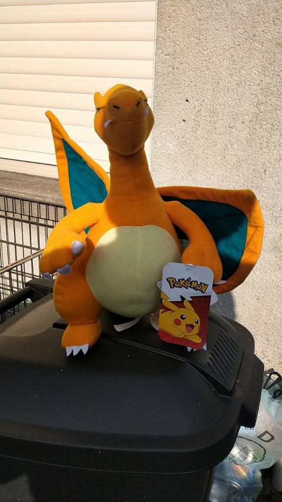 Officiële Pokémon Charizard knuffel 40 cm, Enlèvement