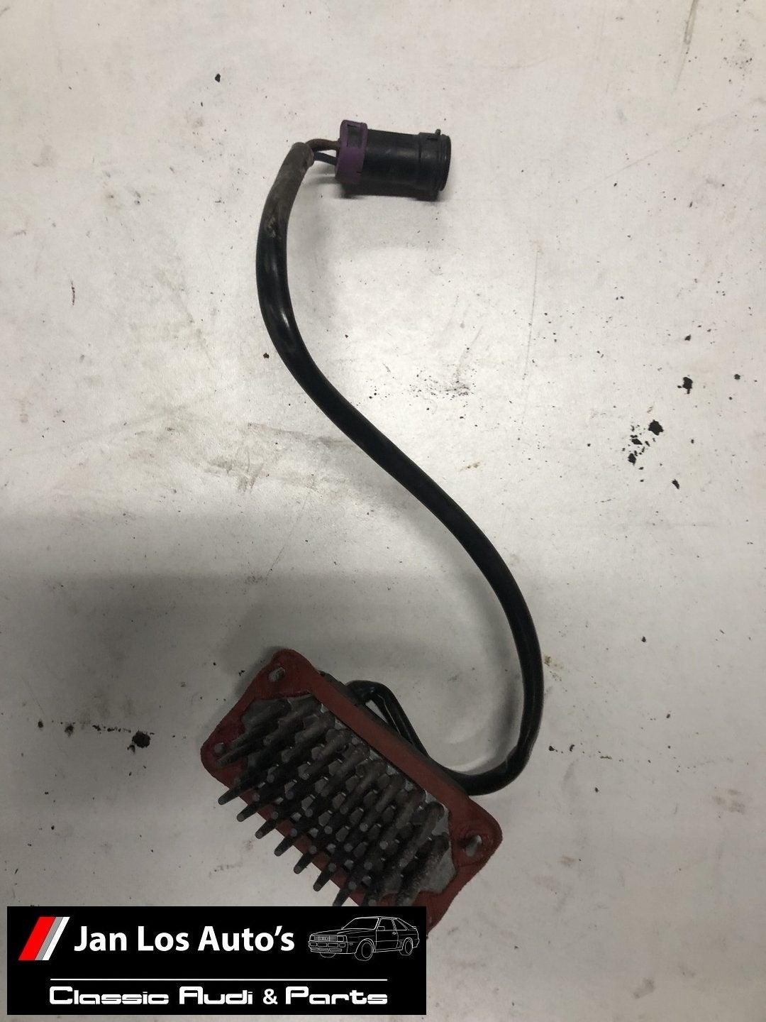 Audi V8 / 100 / 200 Kachelventilator weerstandsblok, -, Audi, Utilisé, -