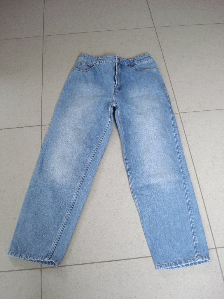 ** Gestuz jeansbroek, dames. mt 30, Blauw, Ophalen of Verzenden, Zo goed als nieuw, Gestuz