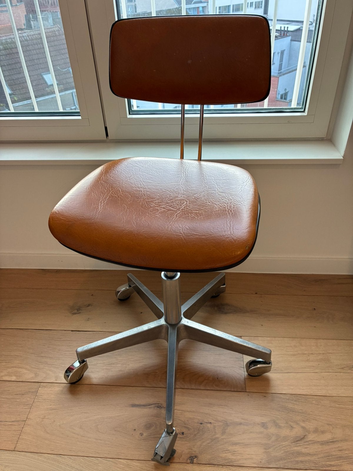 Vintage desk chair, Maison & Meubles, Enlèvement, Utilisé, Orange, Chaise de bureau
