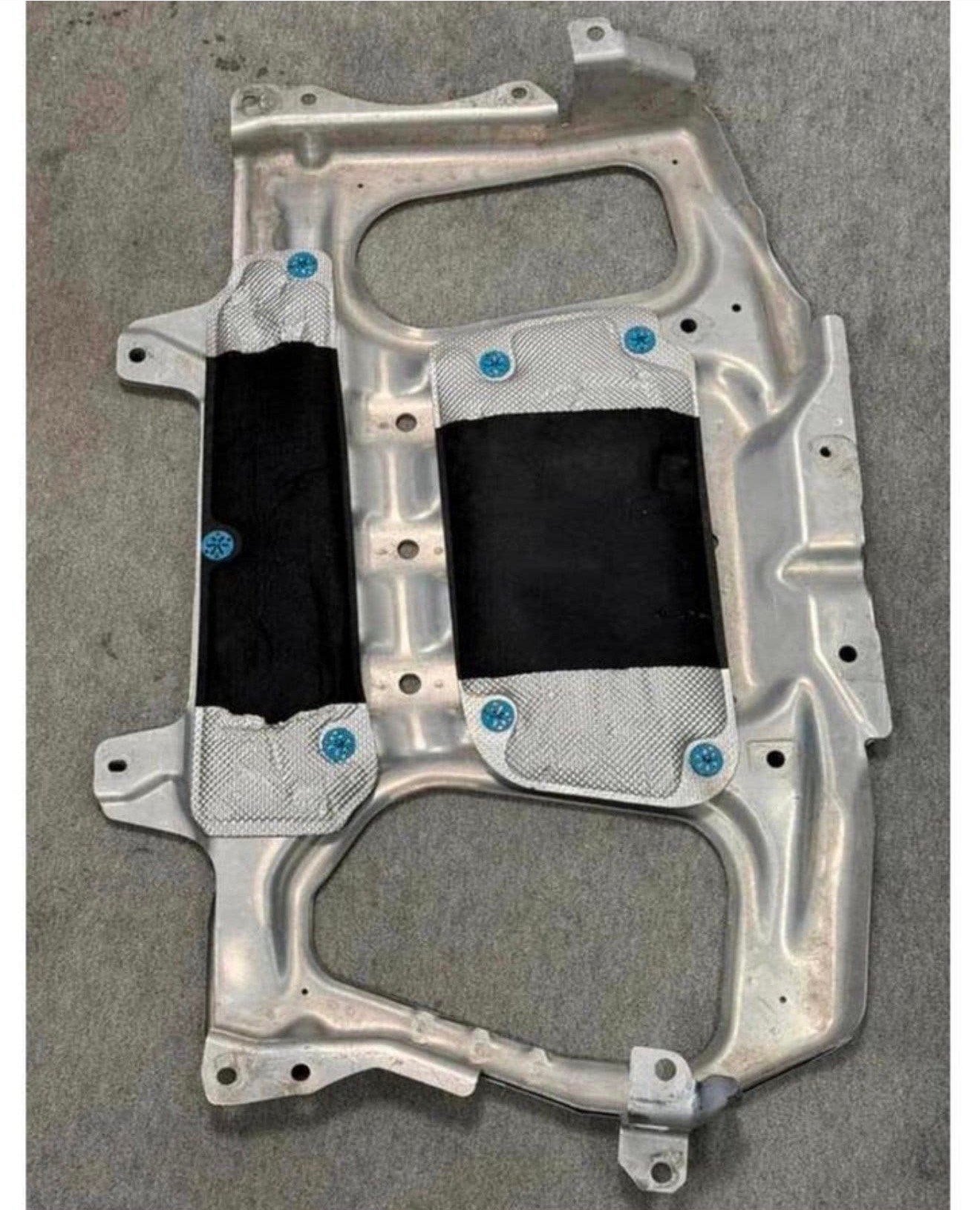 Plaque de sol pour LAND ROVER RANGE ROVER L405 2012-2018 OEM, Enlèvement ou Envoi, Neuf, Land Rover