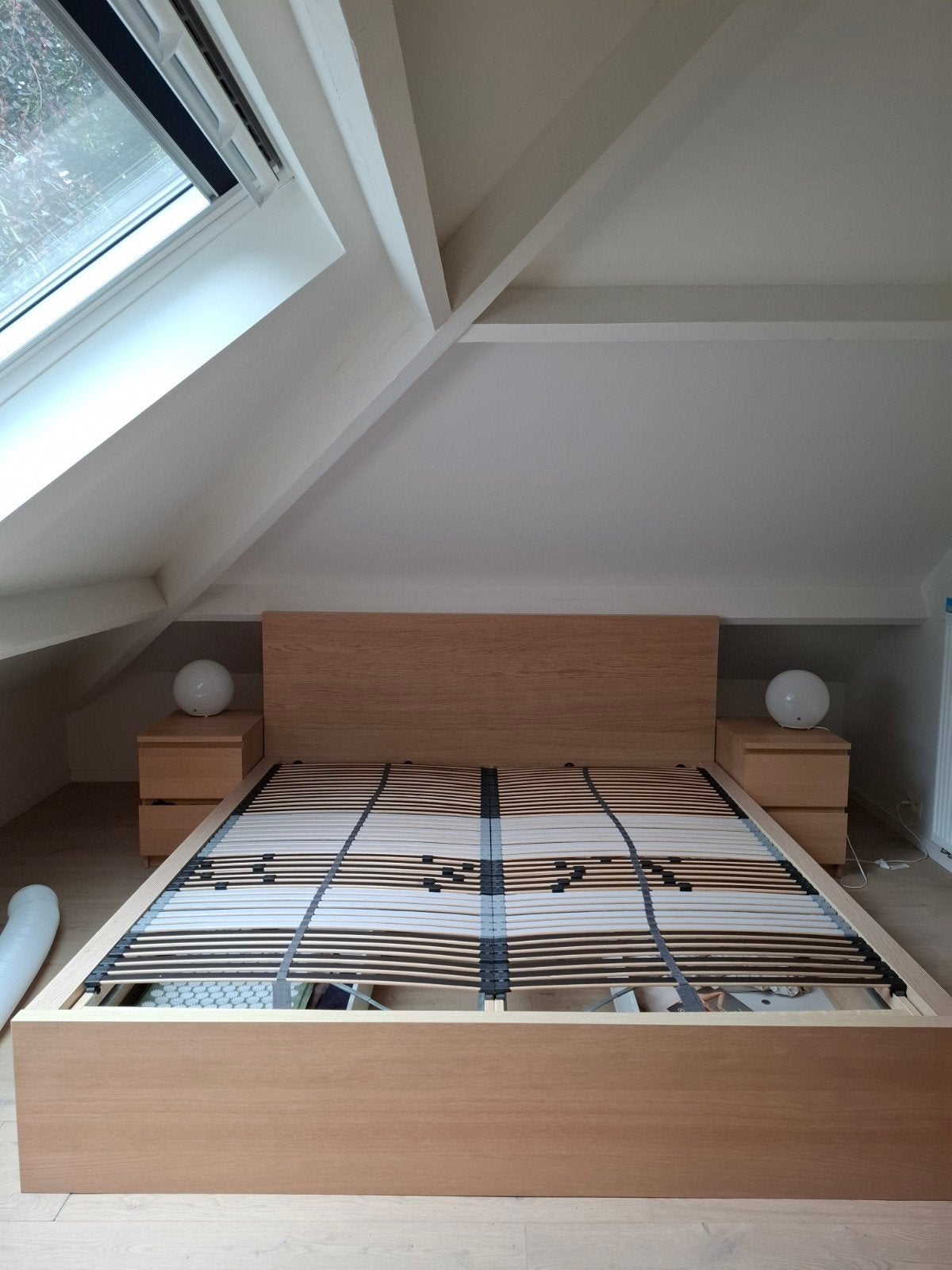 Bed ikea, Huis en Inrichting, Ophalen