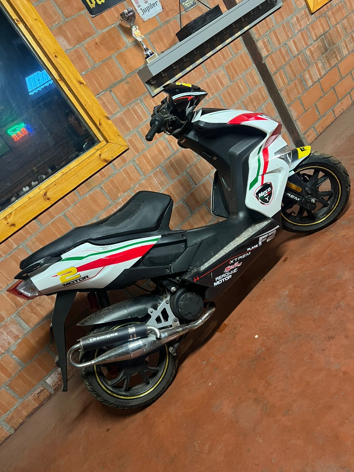 Scooter, Vélos & Vélomoteurs, Enlèvement, Comme neuf