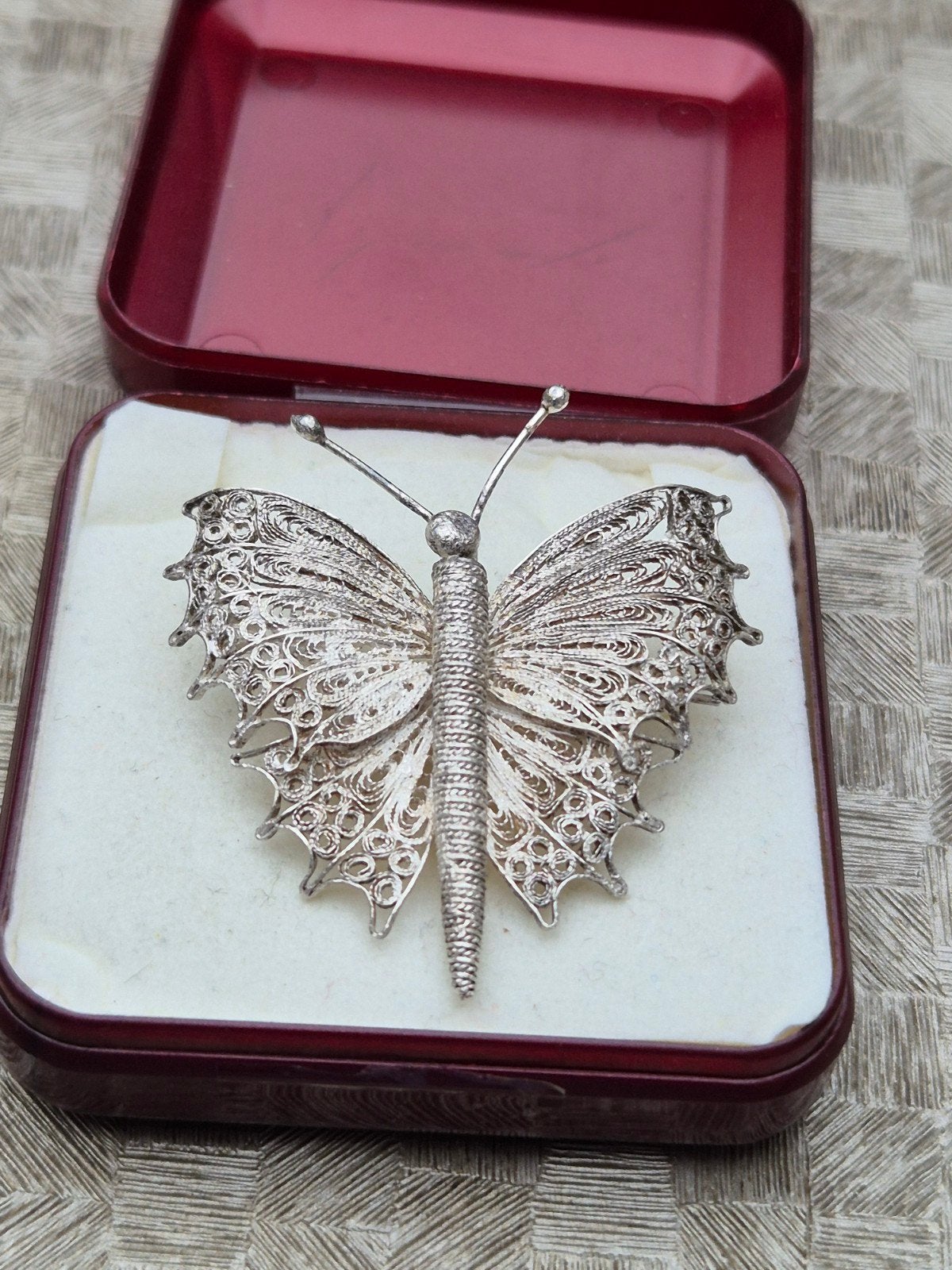 Antieke zilveren design filigraan unieke vlinder broche, Ophalen of Verzenden