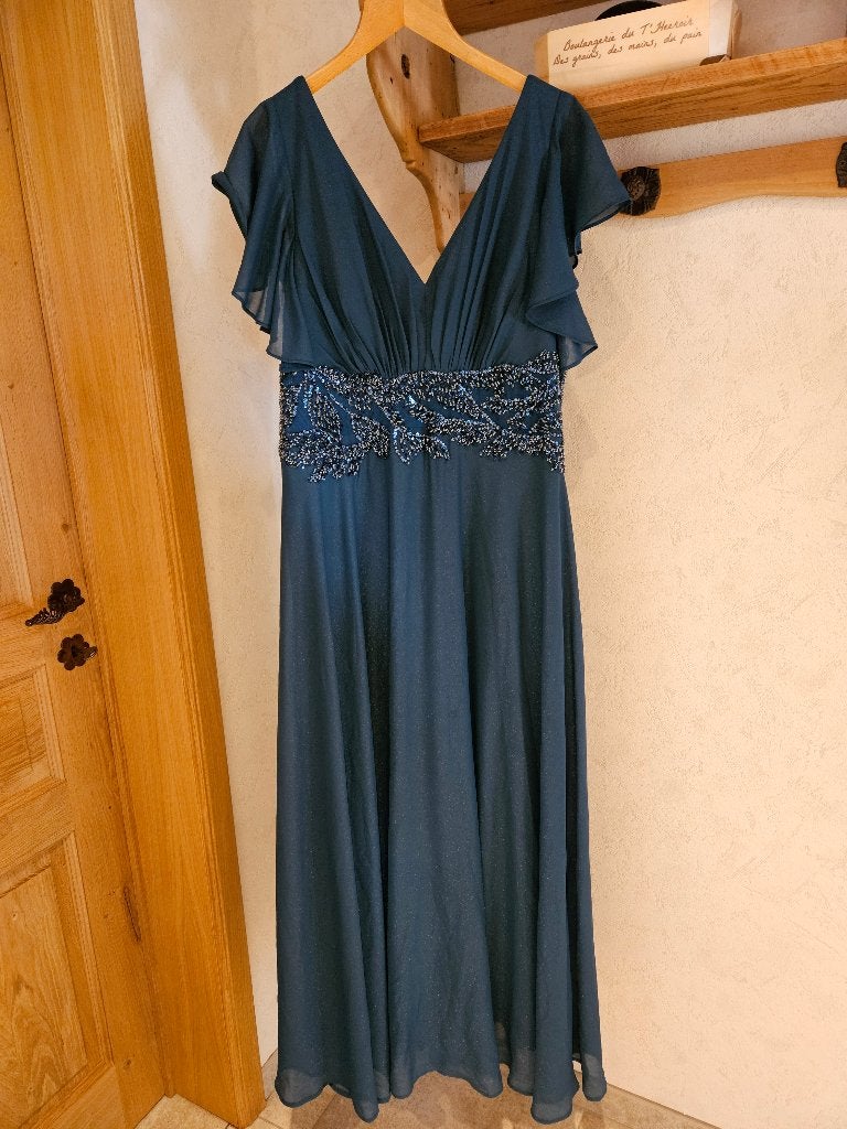 Robe de cérémonie T8, Vêtements | Femmes, Habits de circonstance, Enlèvement ou Envoi