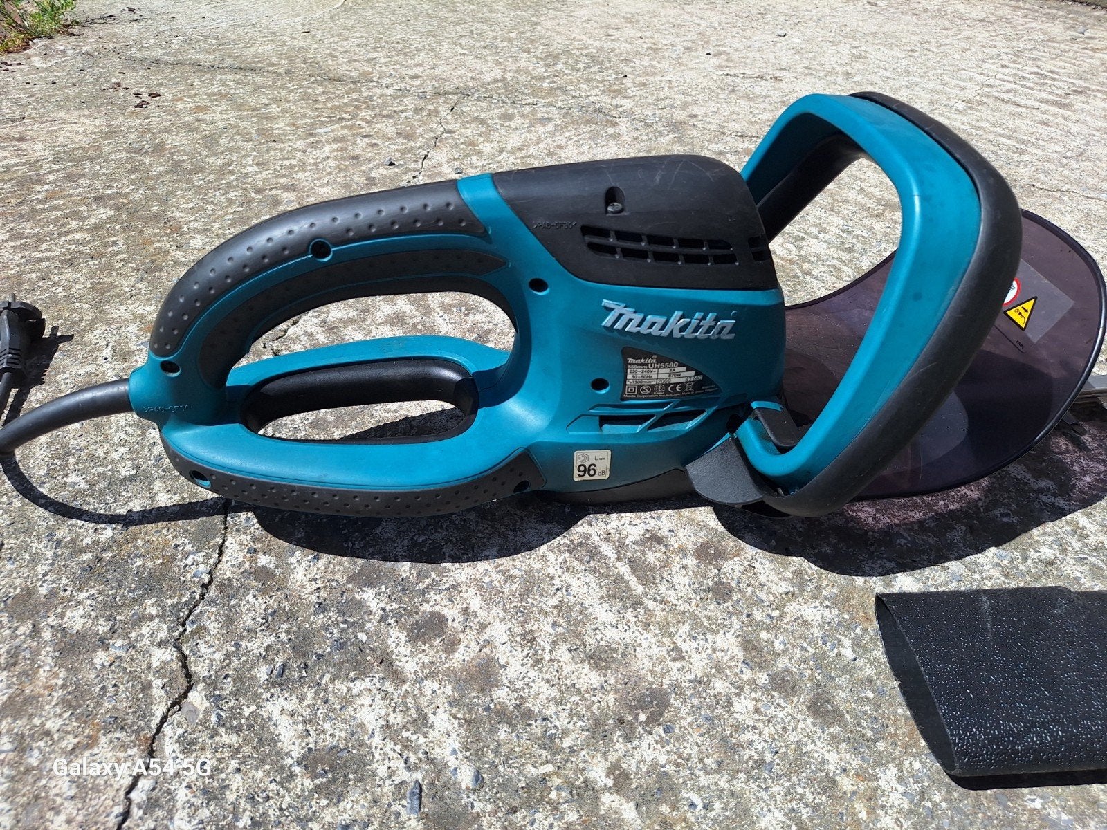 Taille haie électrique  MAKITA  UH 5580, Jardin & Terrasse, Enlèvement, Électrique