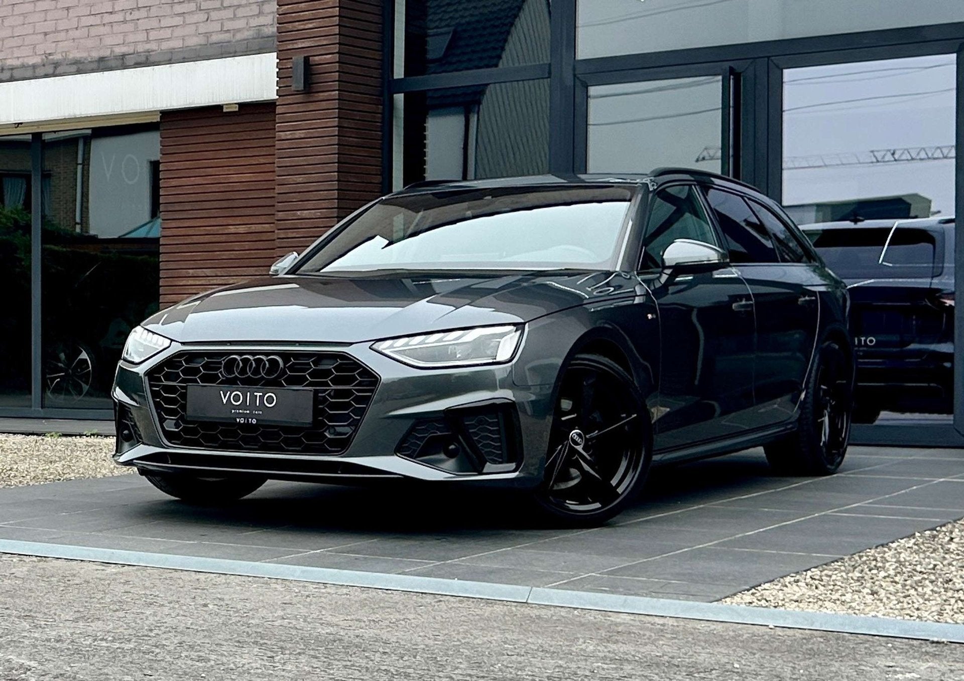 Audi A4 Avant 35TFSI S-tronic 3X S-LINE/CAM/TREKH/ACC/VIRTUA, Autos, Argent ou Gris, Achat, Noir, 5 portes