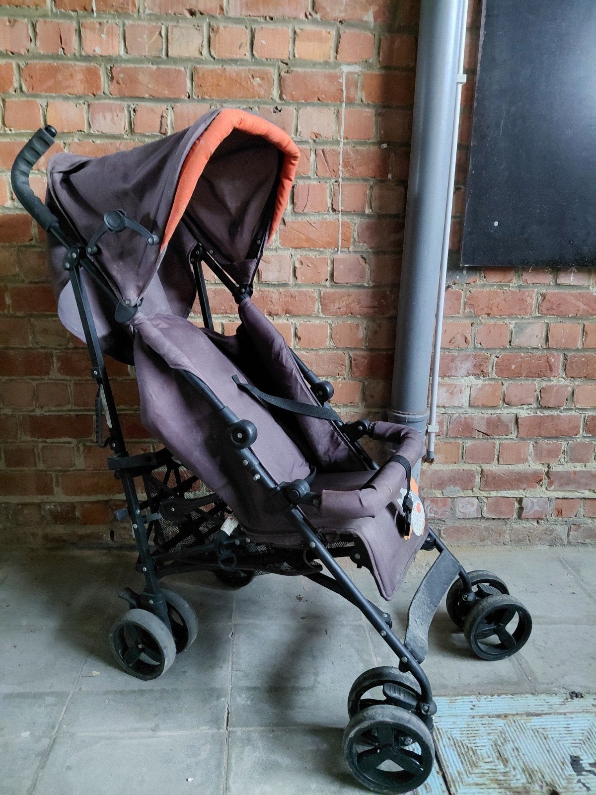 Compacte opvouwbare, lichtgewicht buggy, Ophalen, Gebruikt, Kinderwagen