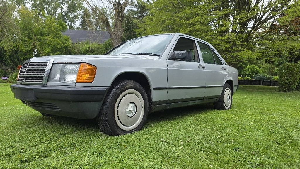 Mercedes-Benz 190 D (W201), Autos, Mercedes-Benz, Particulier, Série 190, Attache-remorque, Diesel, Berline, 5 portes, Boîte manuelle