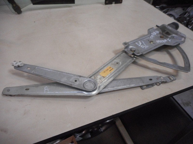 MECANISME DE VITRE ELECTRIQUE AVANT GAUCHE Astra F (53B), Brose SE, Gauche, Opel, Info@brose.com