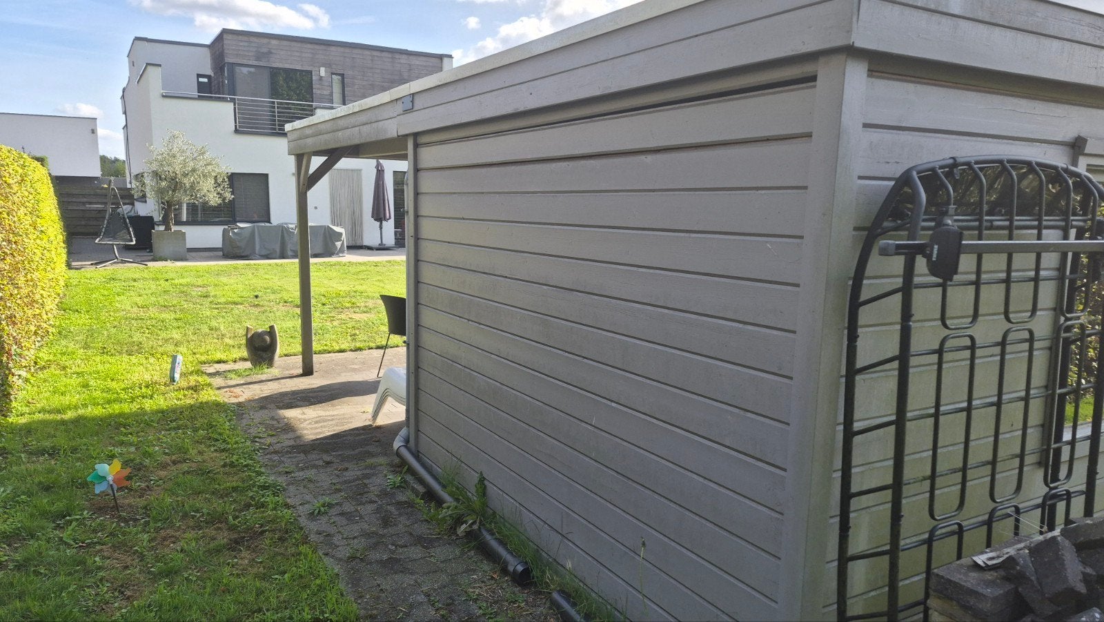 Tuinhuis met overkapping 3x6m, Tuin en Terras, Ophalen, Tuinhuis, 1 raam, 500 cm of meer